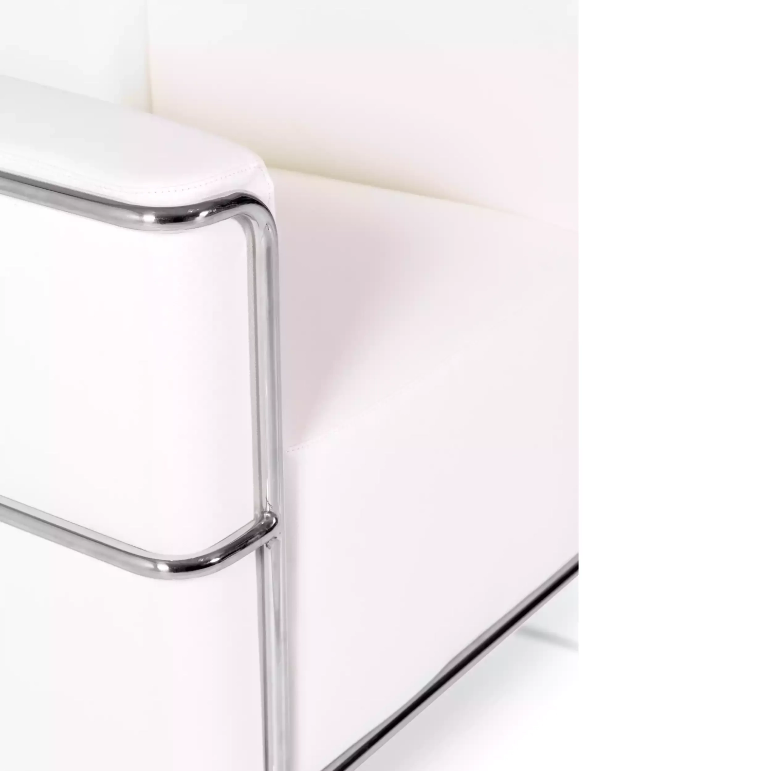 Sofá moderno Torino de 1 lugar em couro e aço cromado - Mueble Design