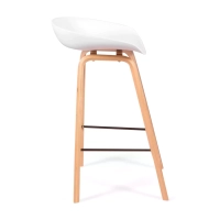 Get the Nordic Beech Wood Stool - Mueble Design