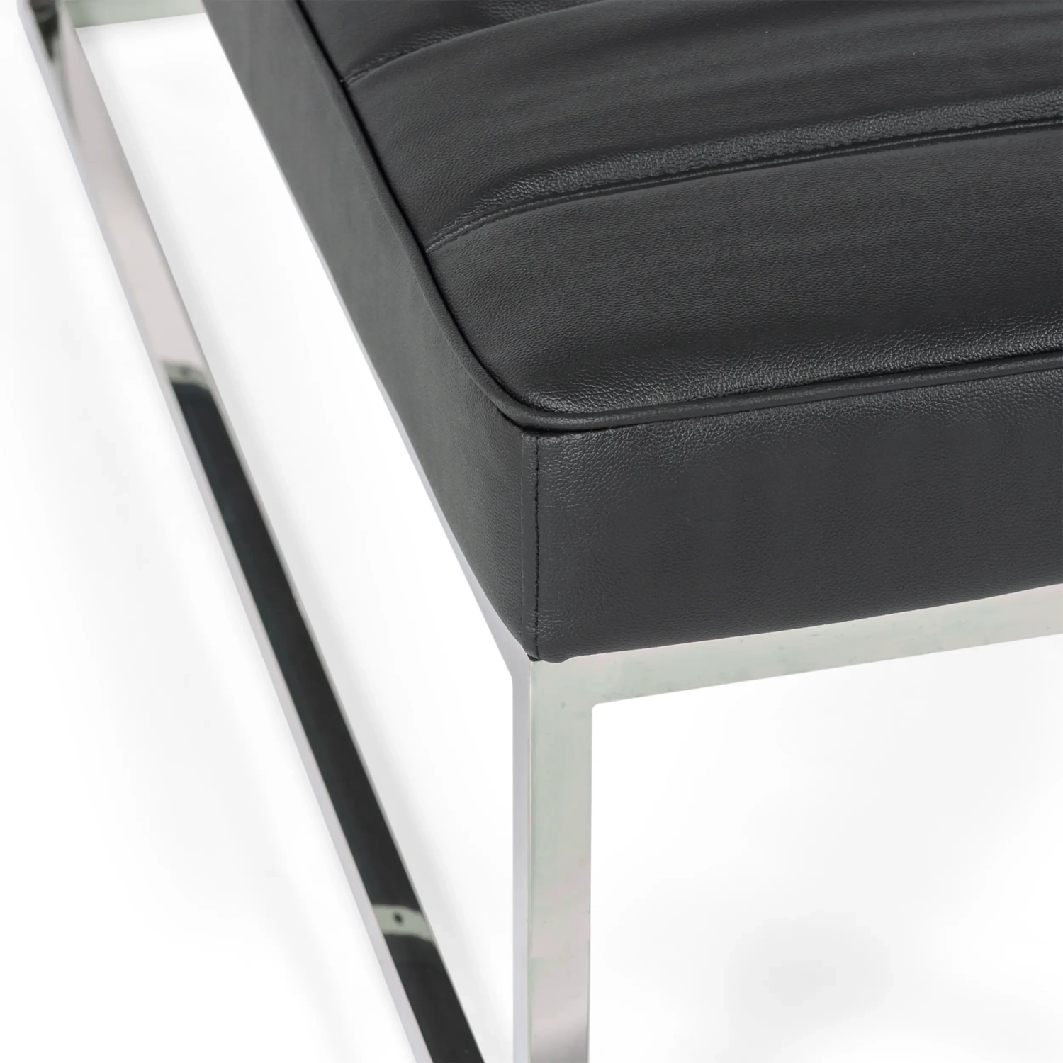 Panchina di design Praga in acciaio cromato e similpelle | Stile moderno