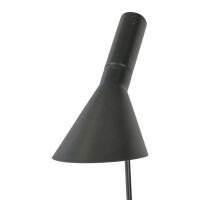 Jhon vloerlamp | Arne Jacobsen geïnspireerd ontwerp in staal