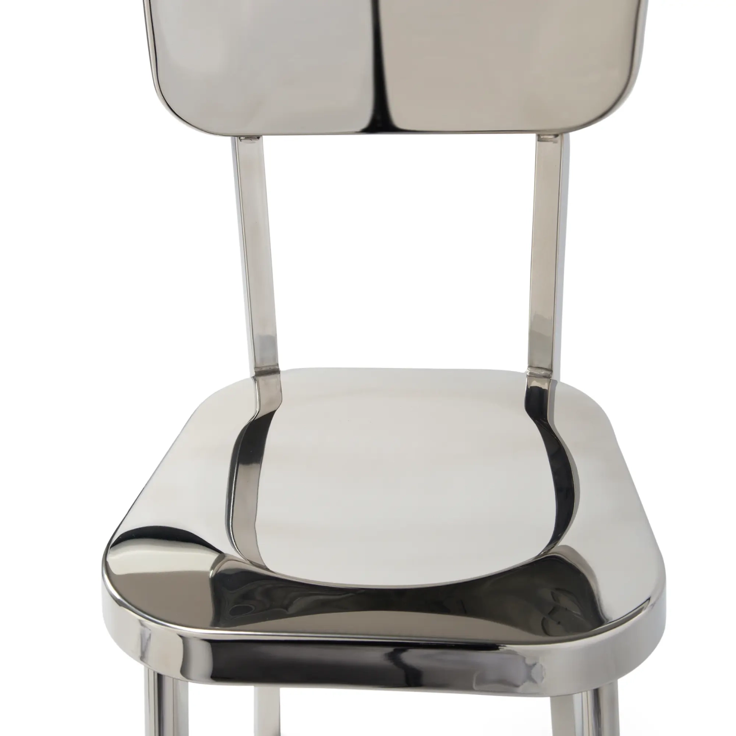 Chaise Delawere en acier inoxydable : Design industriel élégant