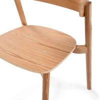 Esszimmerstuhl aus Esche Natur Notorius | Elegantes Design skandinavisch