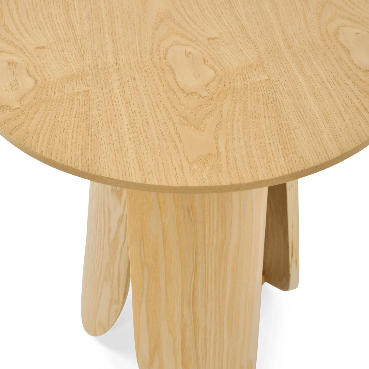 Pluto Beistelltisch aus skandinavischem Eschenholz, 50 cm | Runder Holztisch