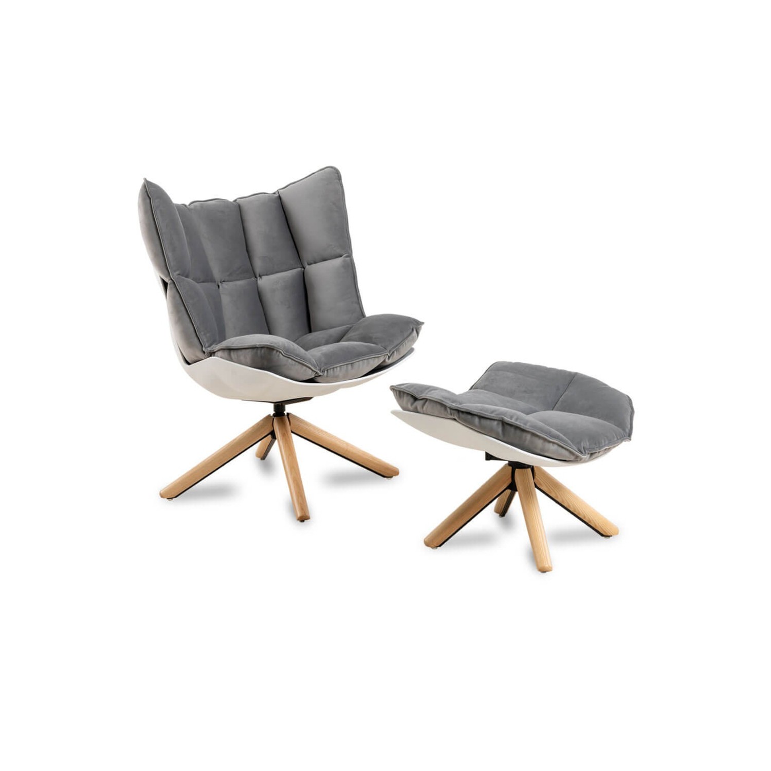 Replika av Design fåtölj Husk Armchair med fotstöd av den magnifika designern Patricia Urquiola