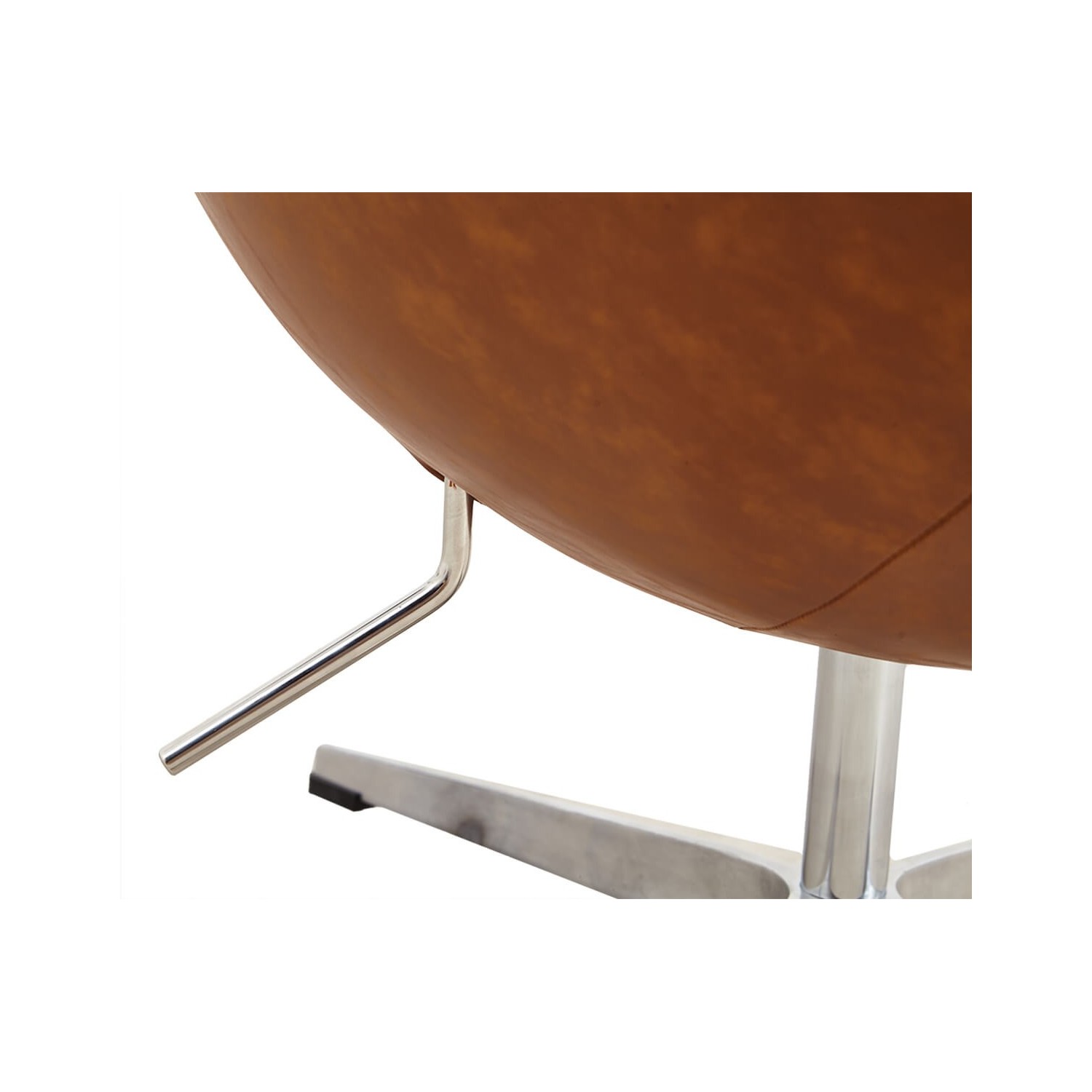 Replica Egg Chair in vintage distressed leatherette