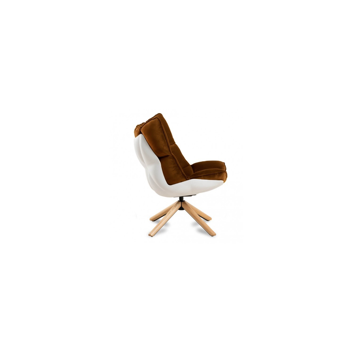 Réplica del sillón de Diseño Husk Armchair con reposapiés de la magnífica diseñadora Patricia Urquiola