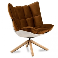 Replika designového křesla Husk Křeslo s podnožkou od skvělé designérky Patricie Urquioly