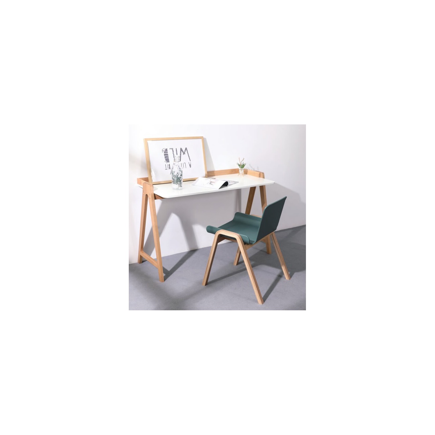 Mesa de escritorio Pop con Patas de Roble Macizo